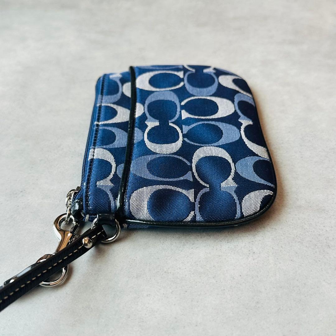 Y2K COACH Blue Signature Wristlet Pouch 6