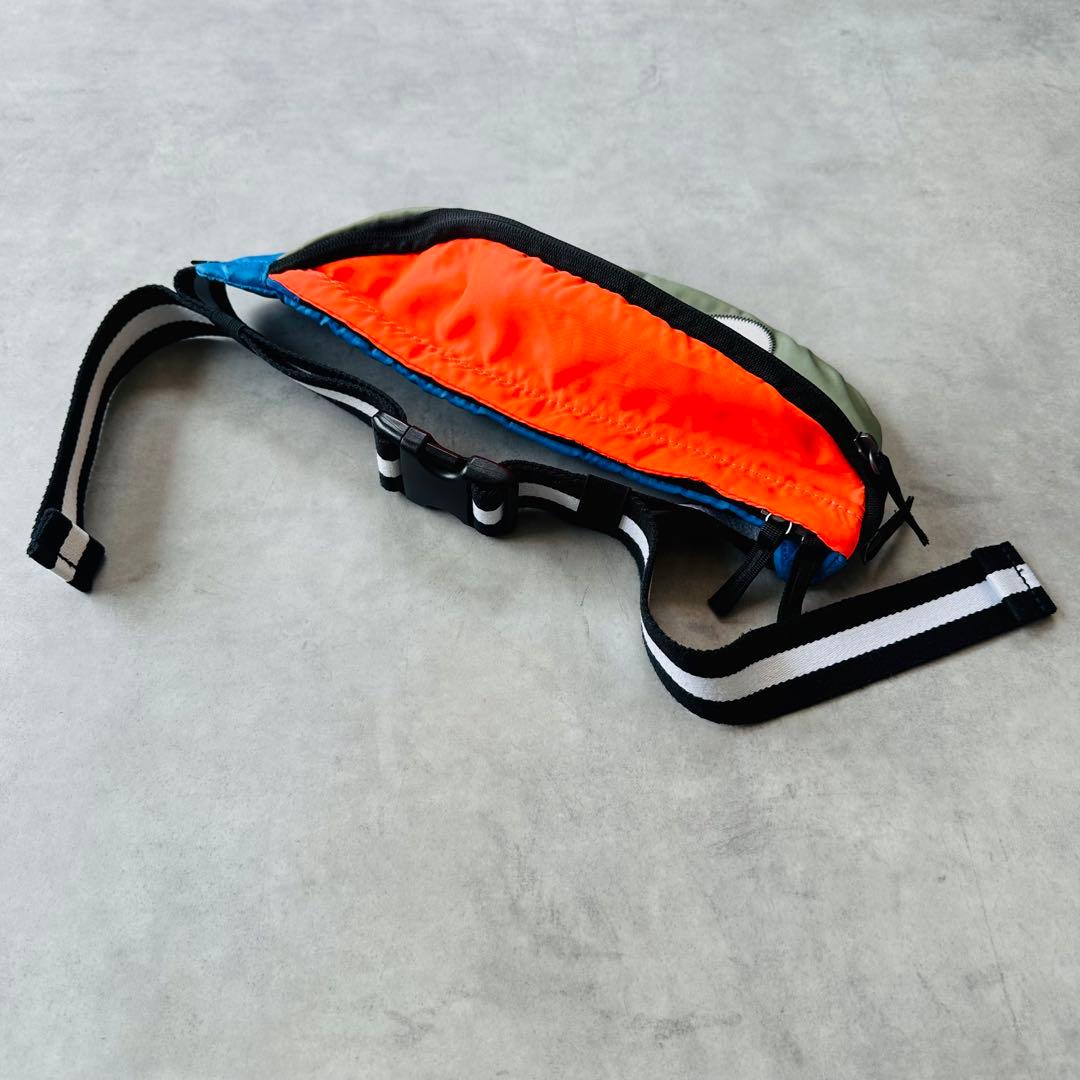 archive NIKE Heritage Waist Bag 4