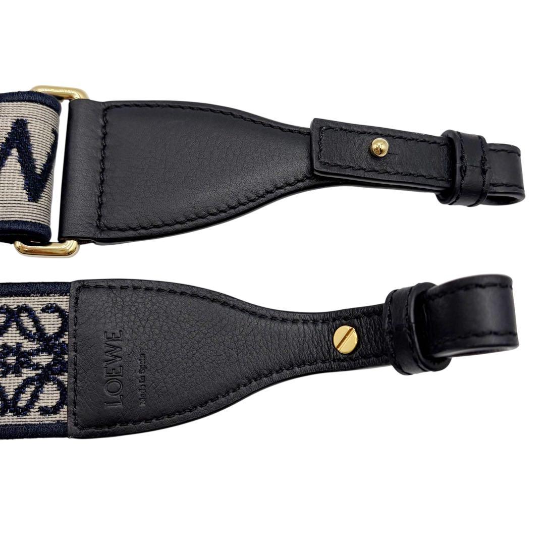 ⭐️ほぼ未使用⭐️ ロエベ アナグラム ロゴ ループストラップ ネイビー 9