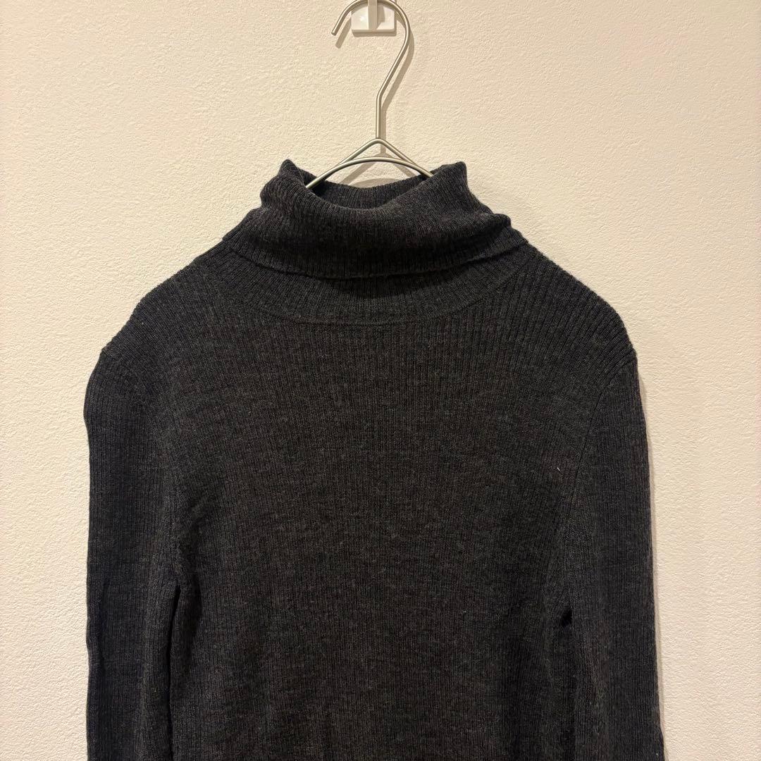 ユニクロ タートルネック ニット リブ セーター 灰色　グレー　M レディース 2