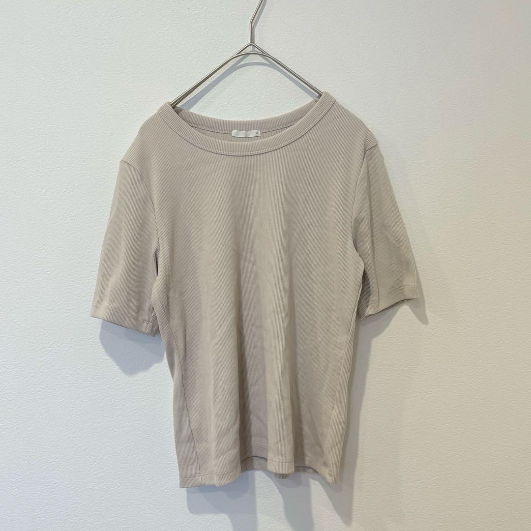 .GU リブカットソーTシャツ 半袖 ベージュ M シンプル 無地　春夏