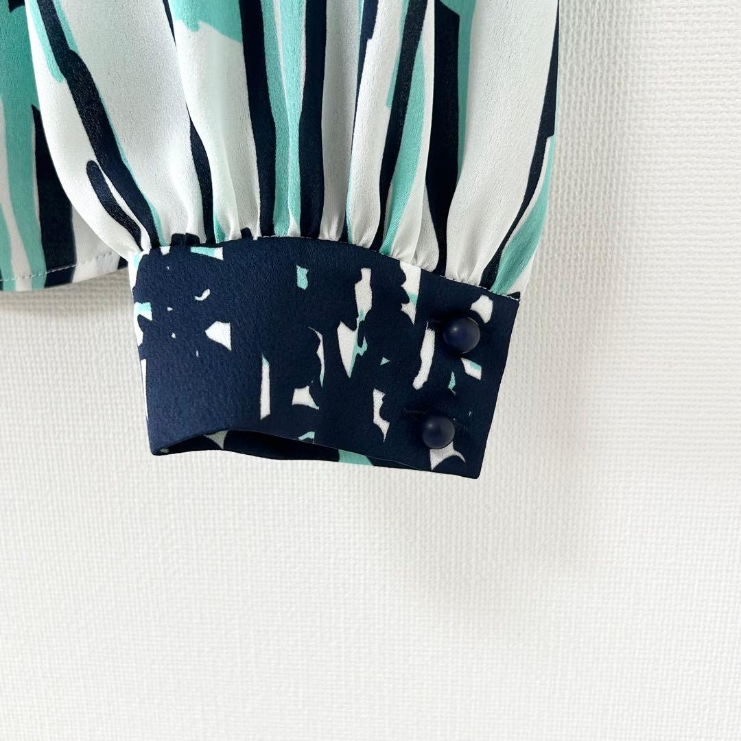 2026SS新品✨ピンキーアンドダイアン　インクフォレストプリントリボンブラウス 6