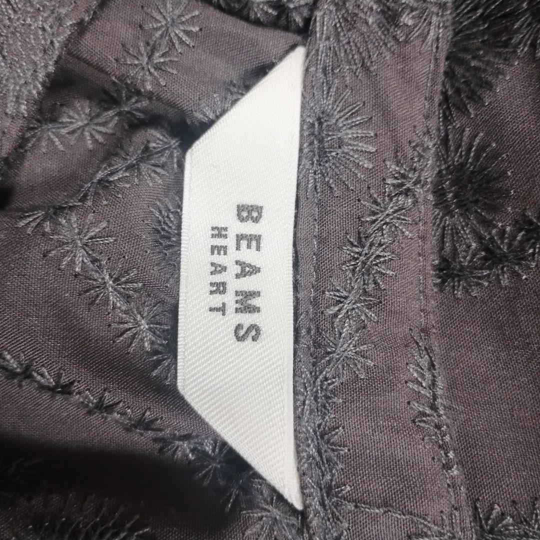 ビームスハート 黒い総刺繍入り 長袖ワンピース オーバーサイズ 10