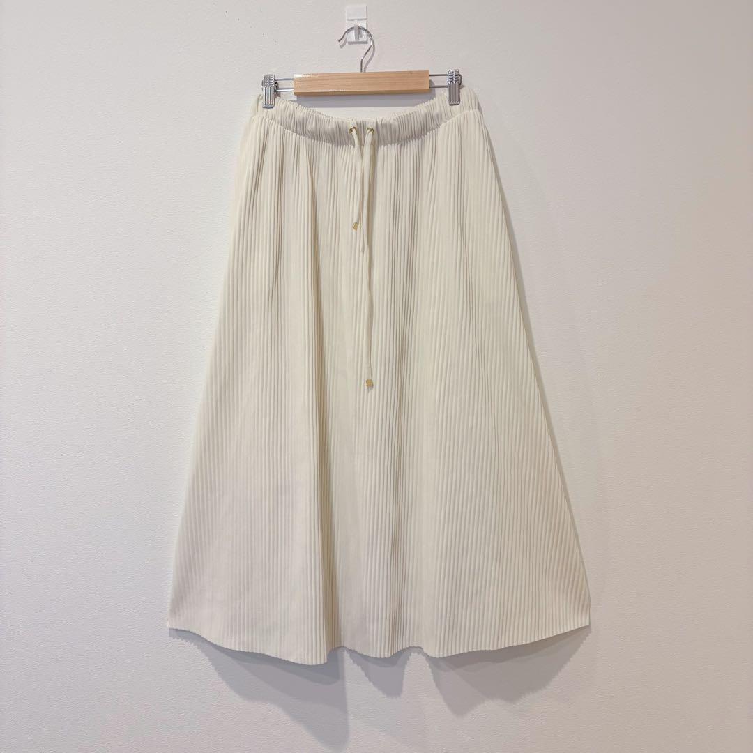 フレアスカート ロング プリーツ　ウエストゴム アイボリー ベージュ　白　S