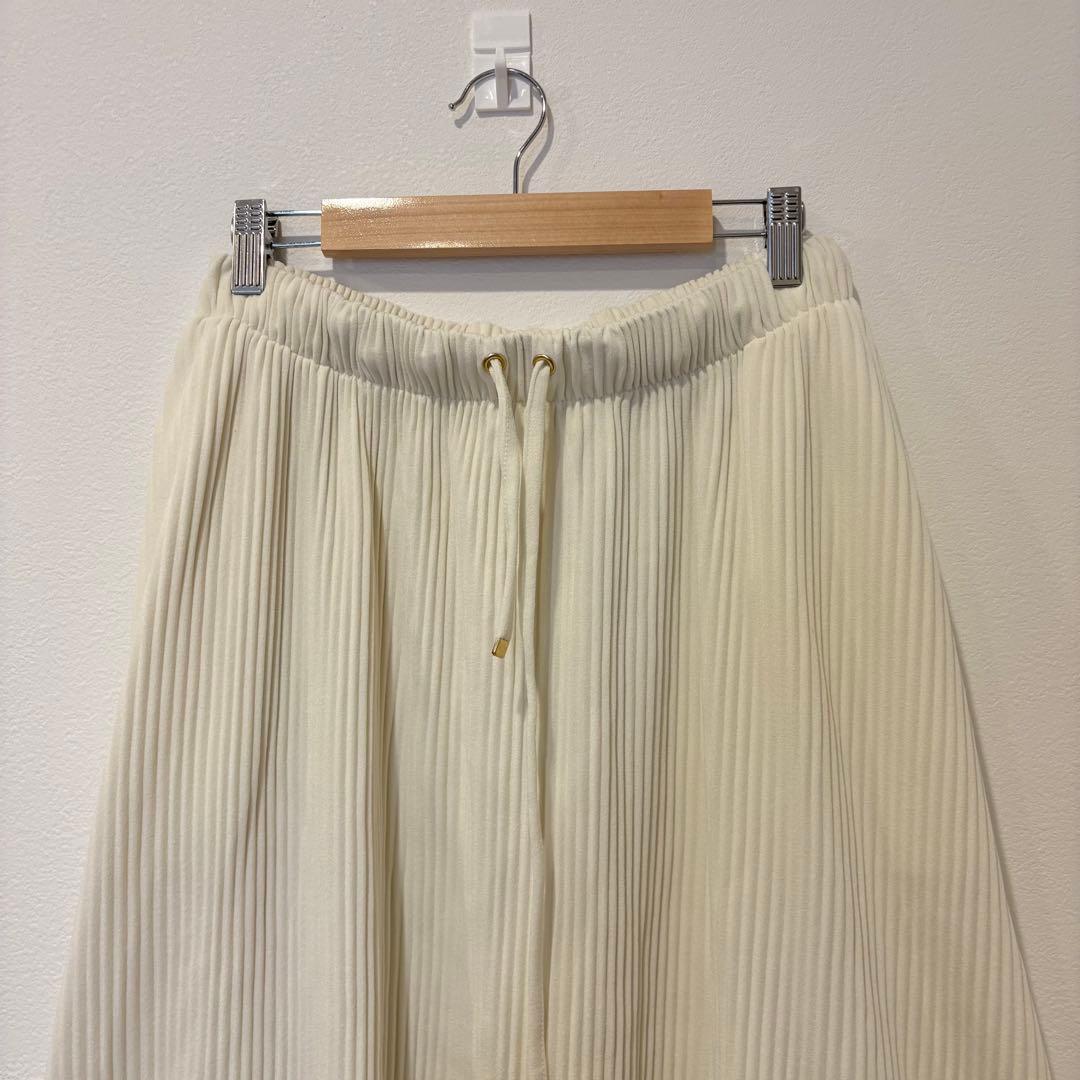 フレアスカート ロング プリーツ　ウエストゴム アイボリー ベージュ　白　S 2