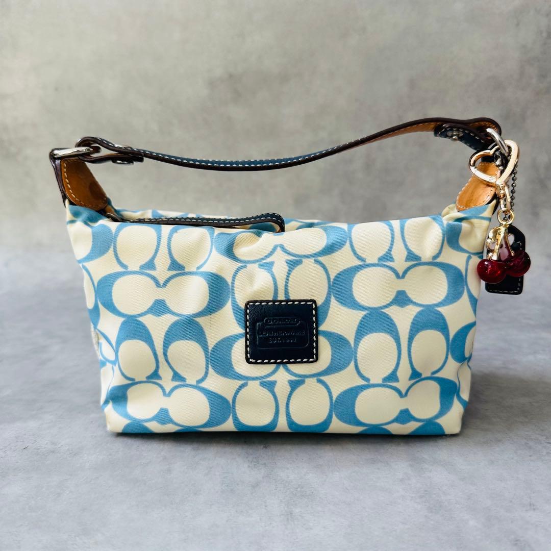 Y2K COACH Signature Accessory Pouch 2