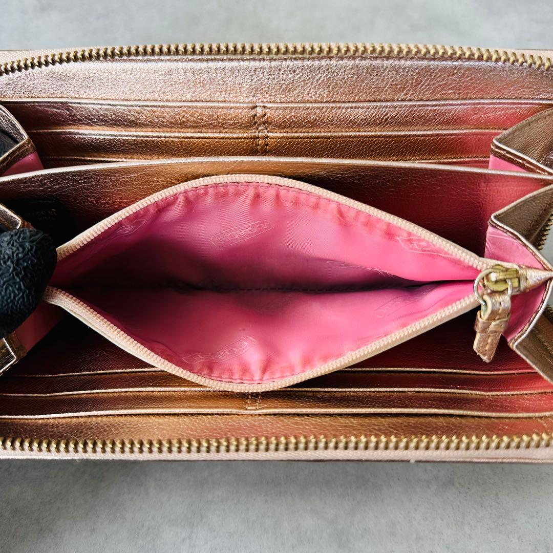 COACH シグネチャー ホースキャリッジ　ラウンドジップ長財布 11