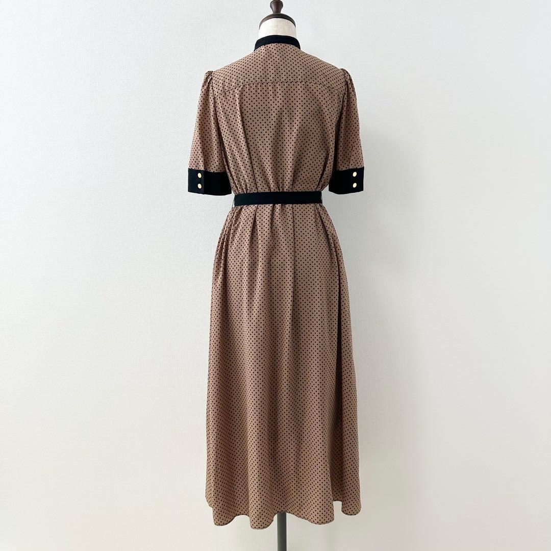 美品✨ルルウィルビー　デシンドットスタンドワンピース　ベージュ　2 6