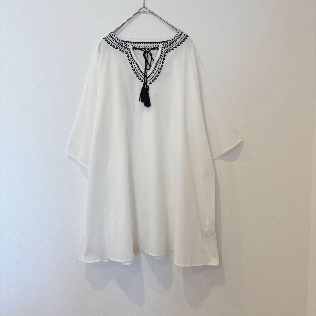 センスオブプレイス 刺繍 ワンピース チュニック 白 ホワイト　フリーサイズ