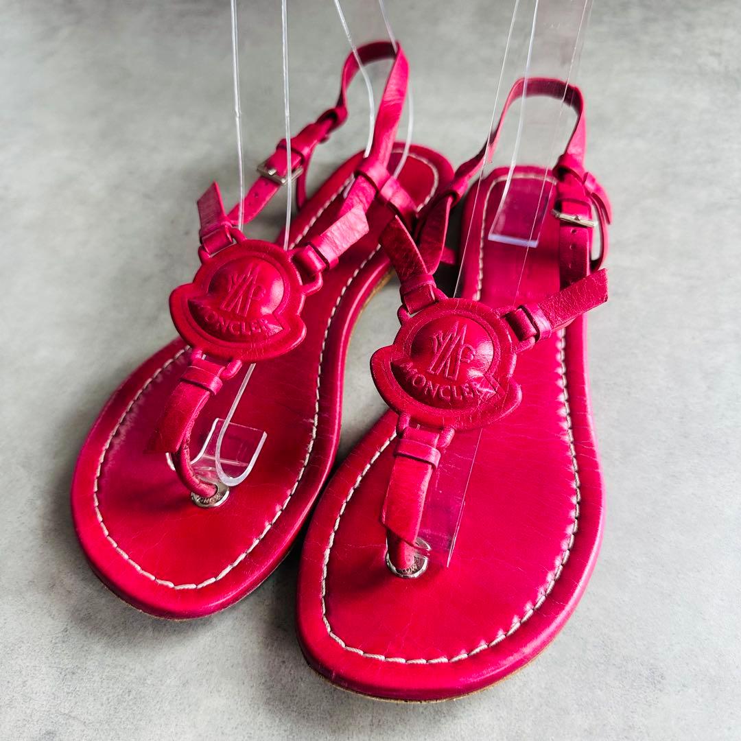 MONCLER エンボスロゴ　レザー　トングサンダル　アンクルストラップ　赤 3