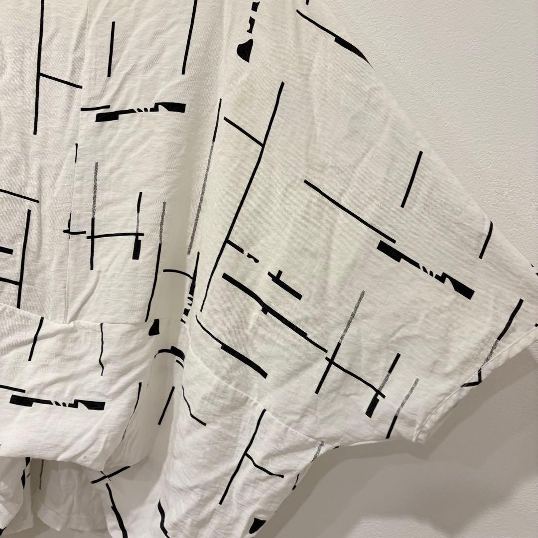 Bou Jeloud チュニック カットソー　幾何学柄 体型カバー 白 ホワイト 3