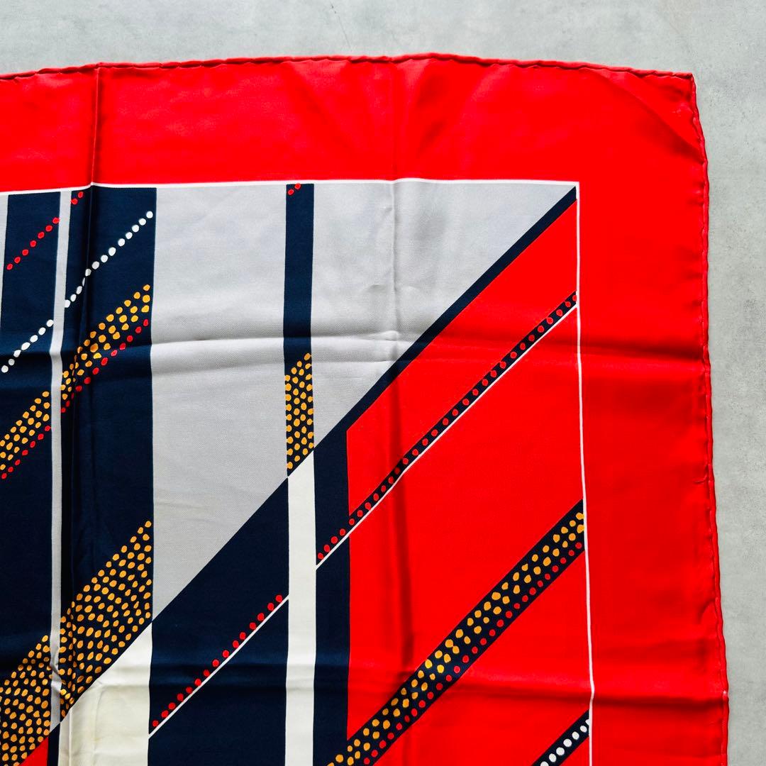 Christian Dior 幾何学的デザイン ヴィンテージ シルクスカーフ 3