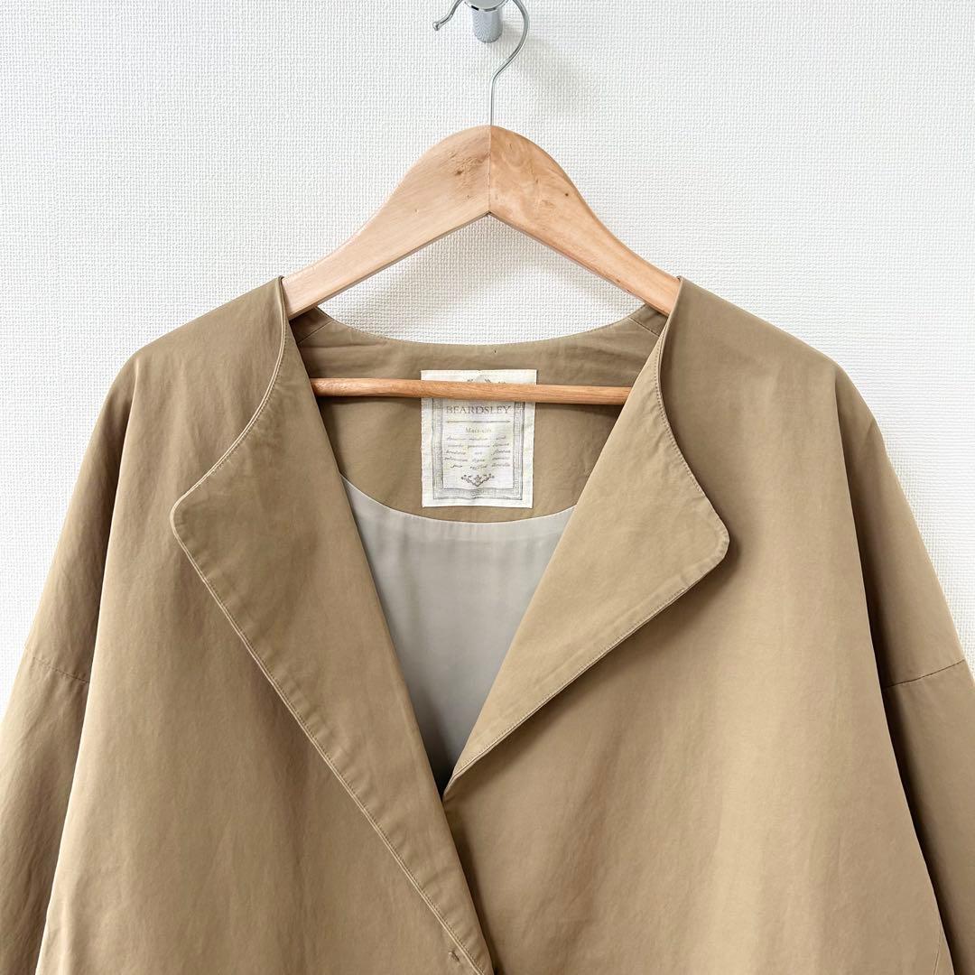 ビアズリー　後ろぷっくりノーカラージャケット　スプリングコート　ベージュ 3