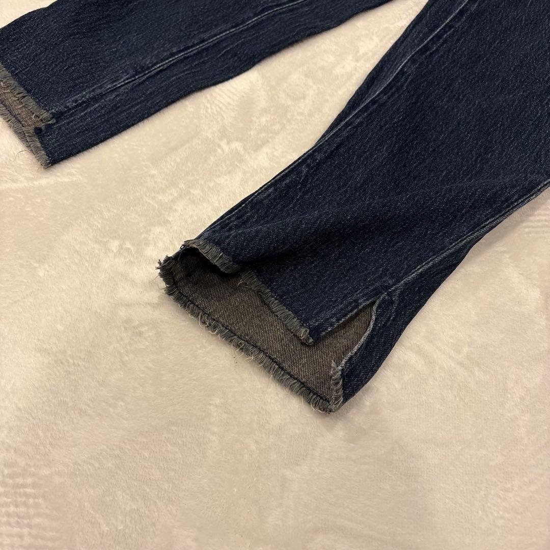 .GU デニムパンツ ストレート カットオフ 濃紺 Mサイズ　ジーパン　ネイビー 10