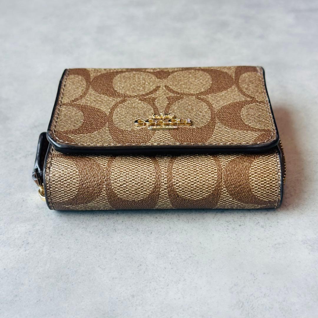 COACH ミニ トライフォールド ウォレット・シグネチャー キャンバス　① 4