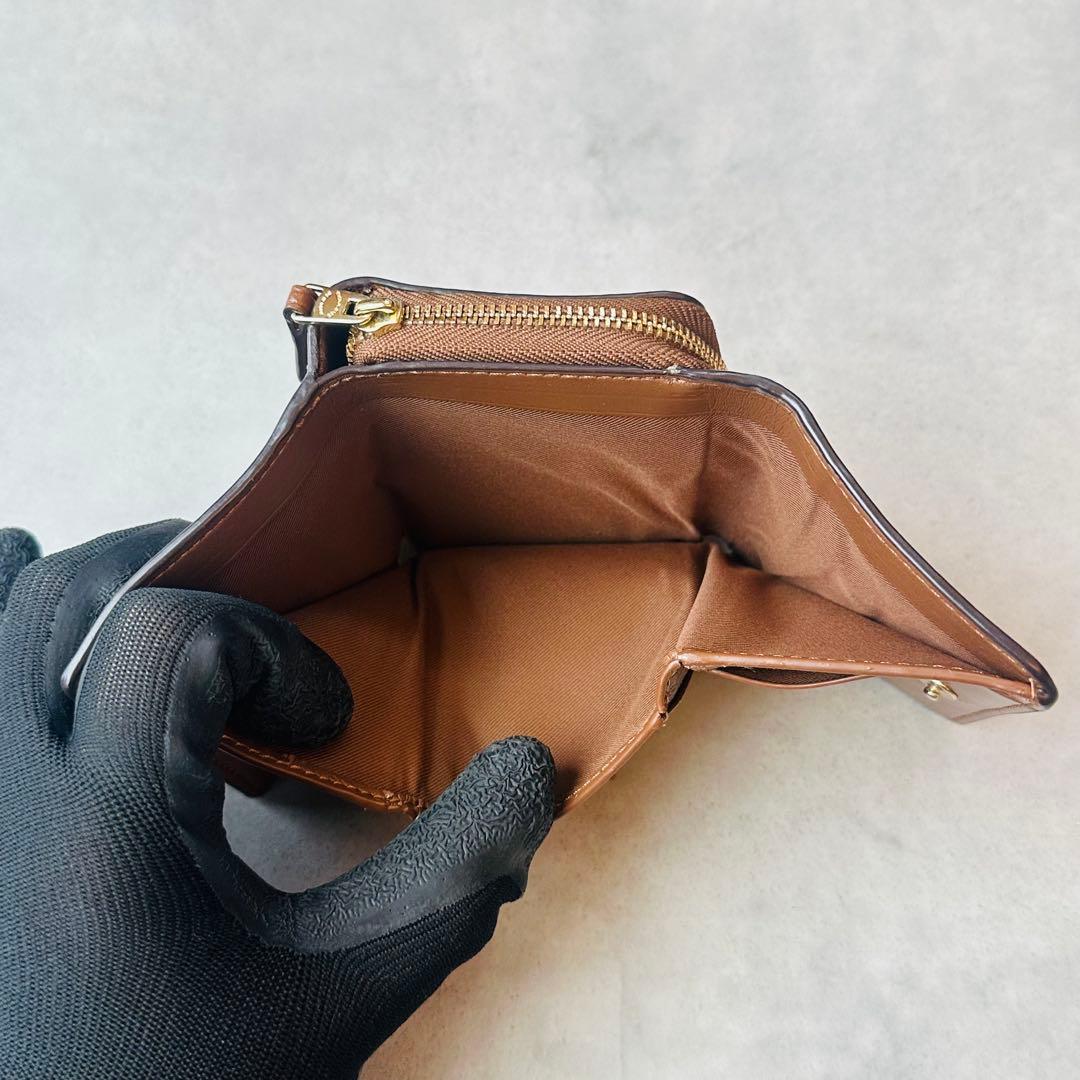 COACH ミニ トライフォールド ウォレット・シグネチャー キャンバス　① 10