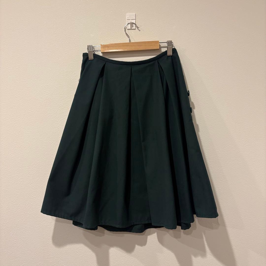 アウィーエフ フレアスカート 膝丈　タック ボタン グリーン 緑　38 M 5