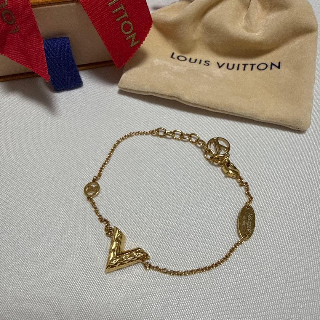 LOUIS VUITTON V字型ブレスレット 3