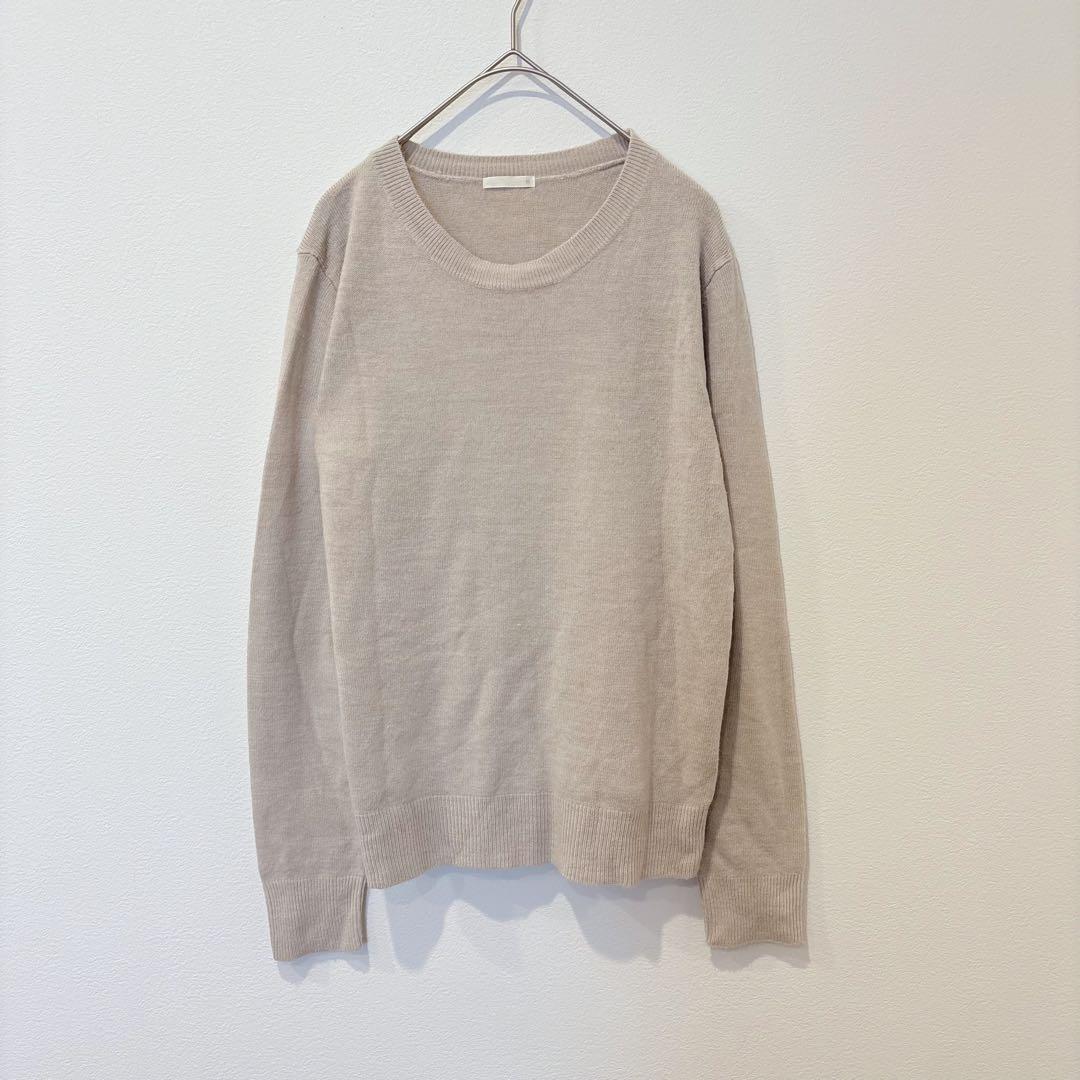 GU クルーネック ニット セーター　無地 ベージュ Mサイズ　長袖　シンプル