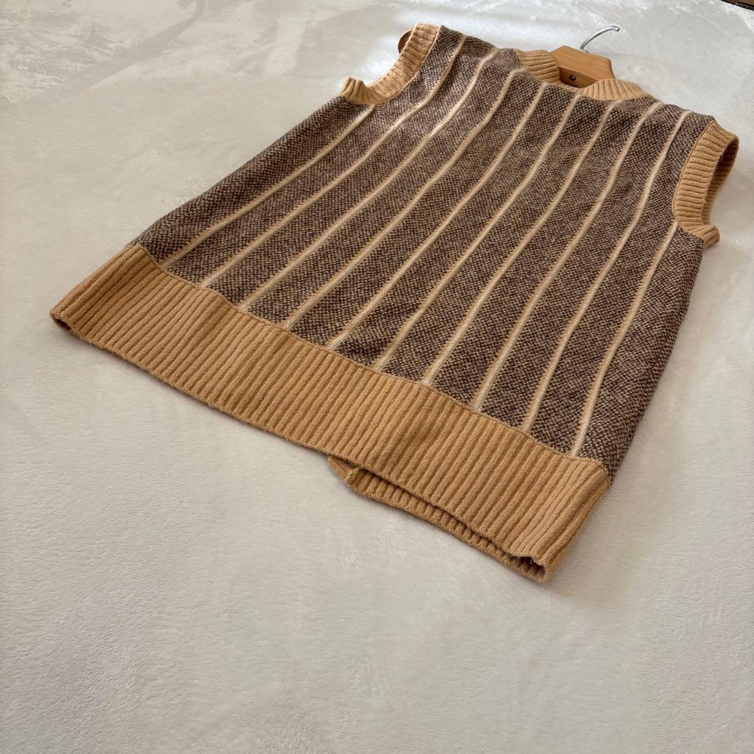 .フォルクシー　ニットベスト　ノースリーブ　茶色　ブラウン　重ね着　きれいめ 4