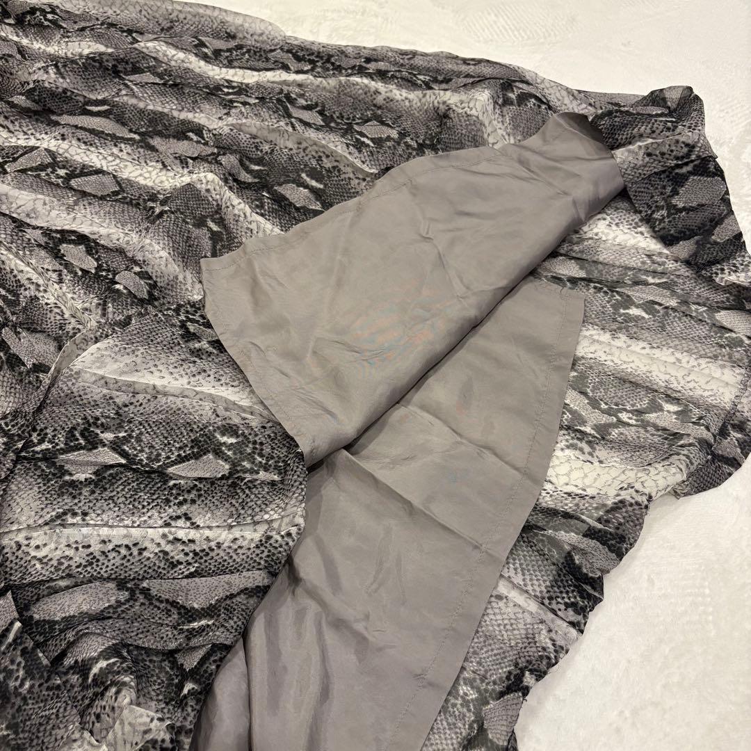 .ラッシーニ　アニマル柄　ロングスカート 蛇モノトーン グレー 11 上品 7