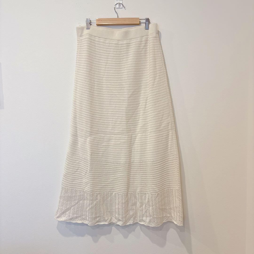 GU ニット フレアスカート ロング アイボリー 白　XL 大きめ 体型カバー