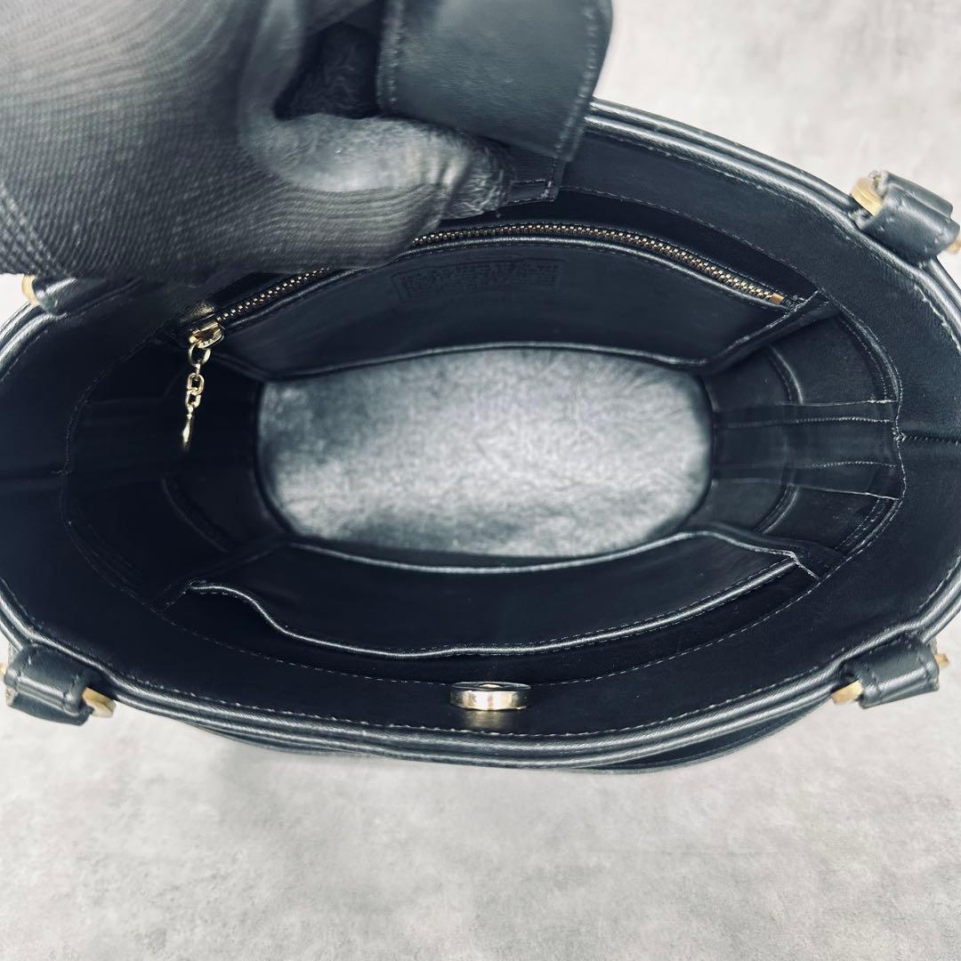 Vintage COACH shoulder bucket tote bag 15