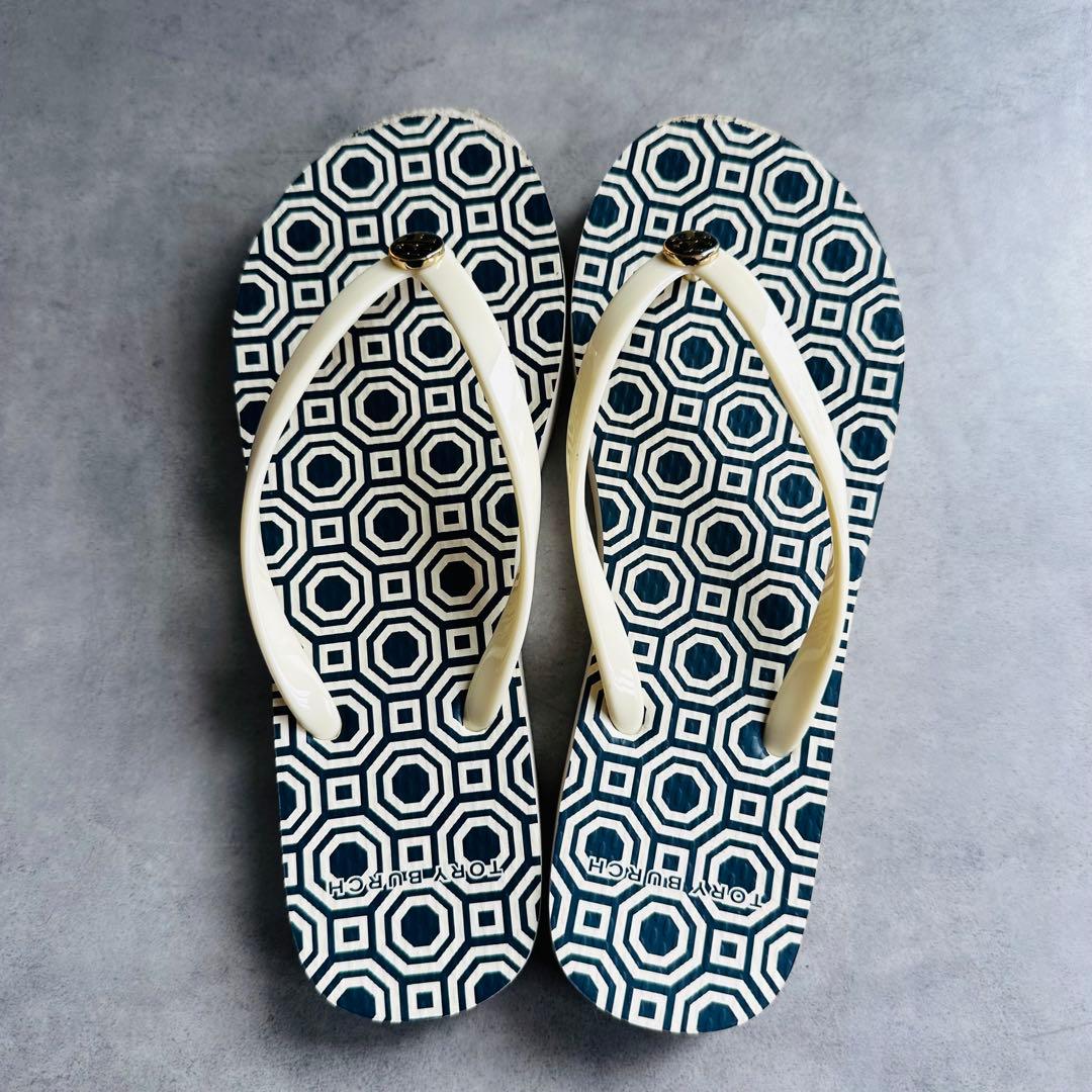 Tory Burch ジオメトリック柄ビーチサンダル 5