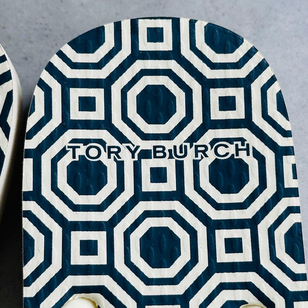 Tory Burch ジオメトリック柄ビーチサンダル 8