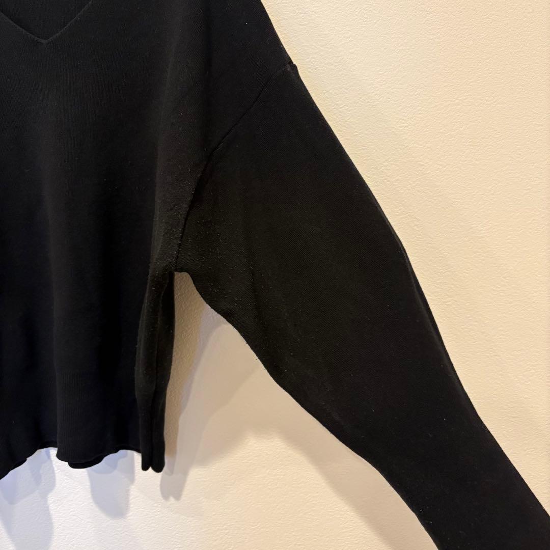 GU ニットセーター 長袖 ブラック 黒　Lサイズ　無地　Ｖネック　カジュアル 4
