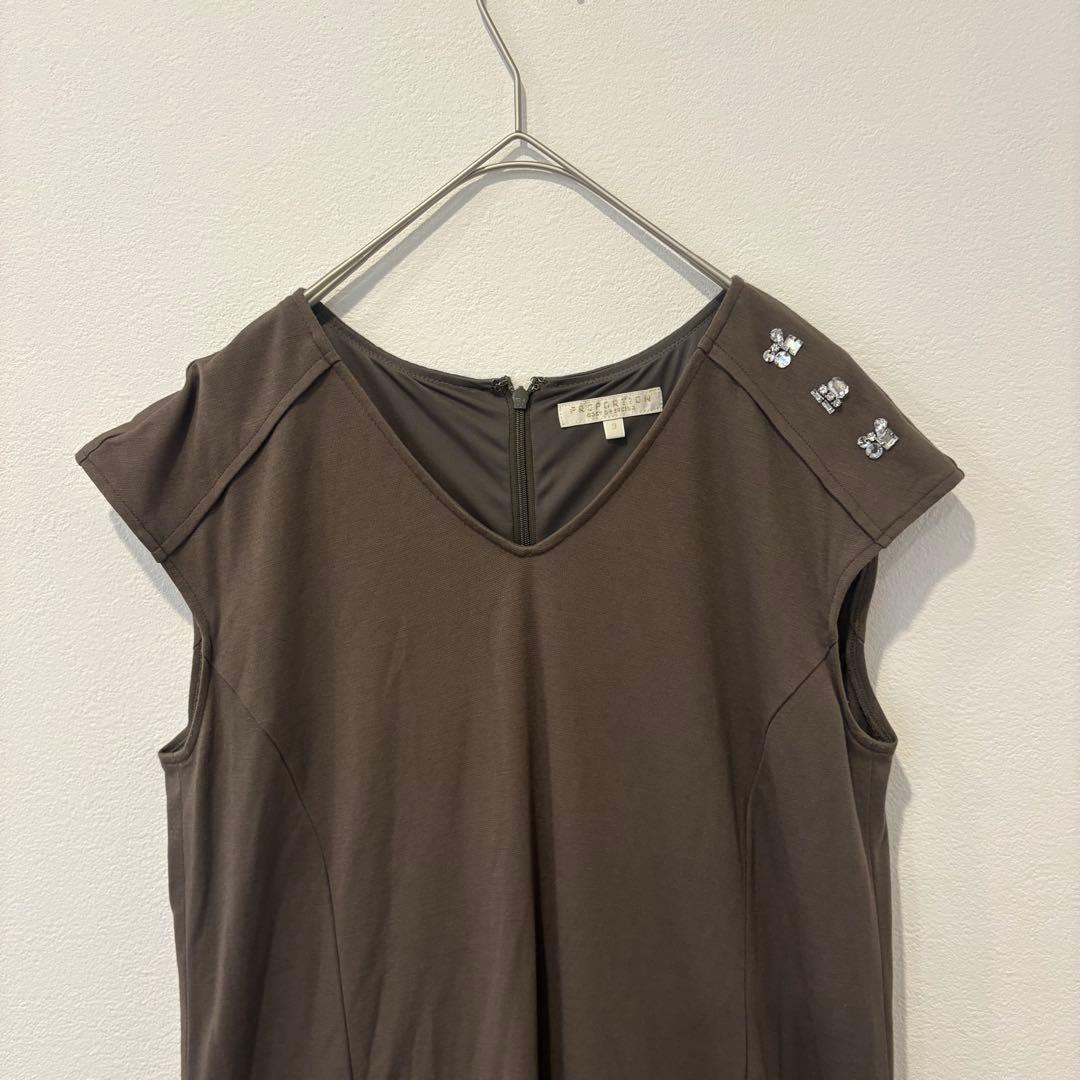 プロポーション ワンピース 装飾　ブラウン 茶色　3 膝丈　ノースリーブ 2