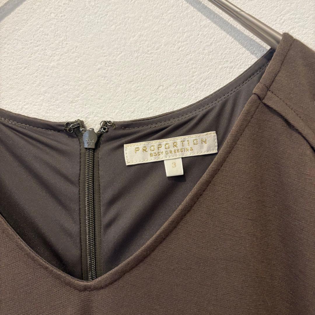 プロポーション ワンピース 装飾　ブラウン 茶色　3 膝丈　ノースリーブ 4