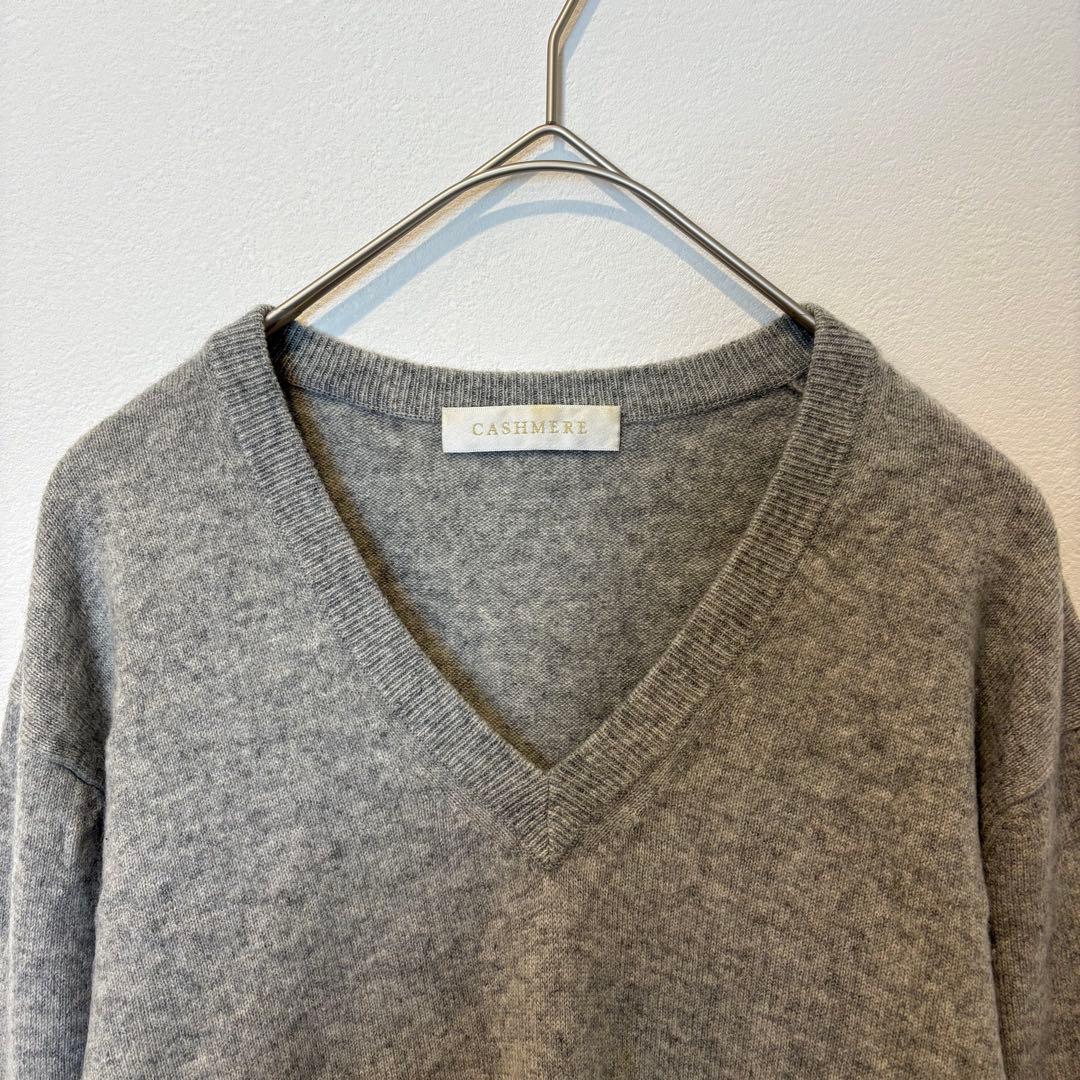 ユニクロ カシミヤ 100% ニットセーター Vネック 長袖 グレー 灰色　M 2