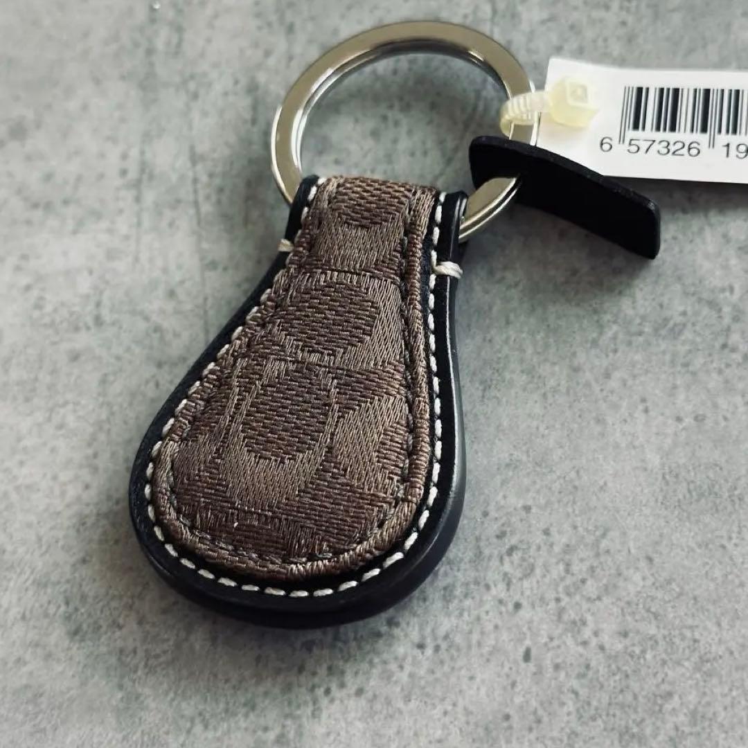 COACH Signature Teardrop Charm Brown