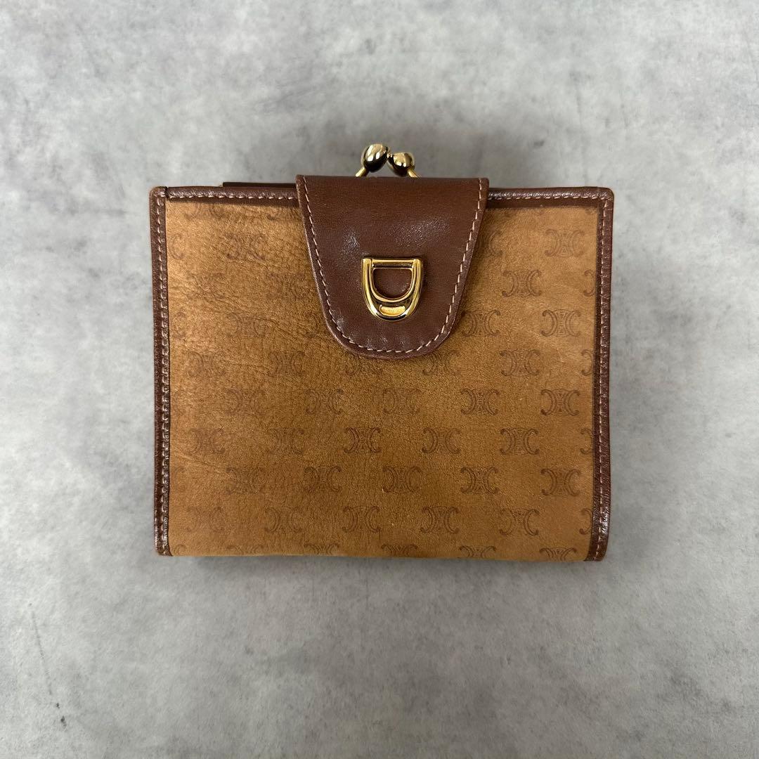 CELINE トリオンフ　がま口　二つ折り財布　ヌバック　キャメル