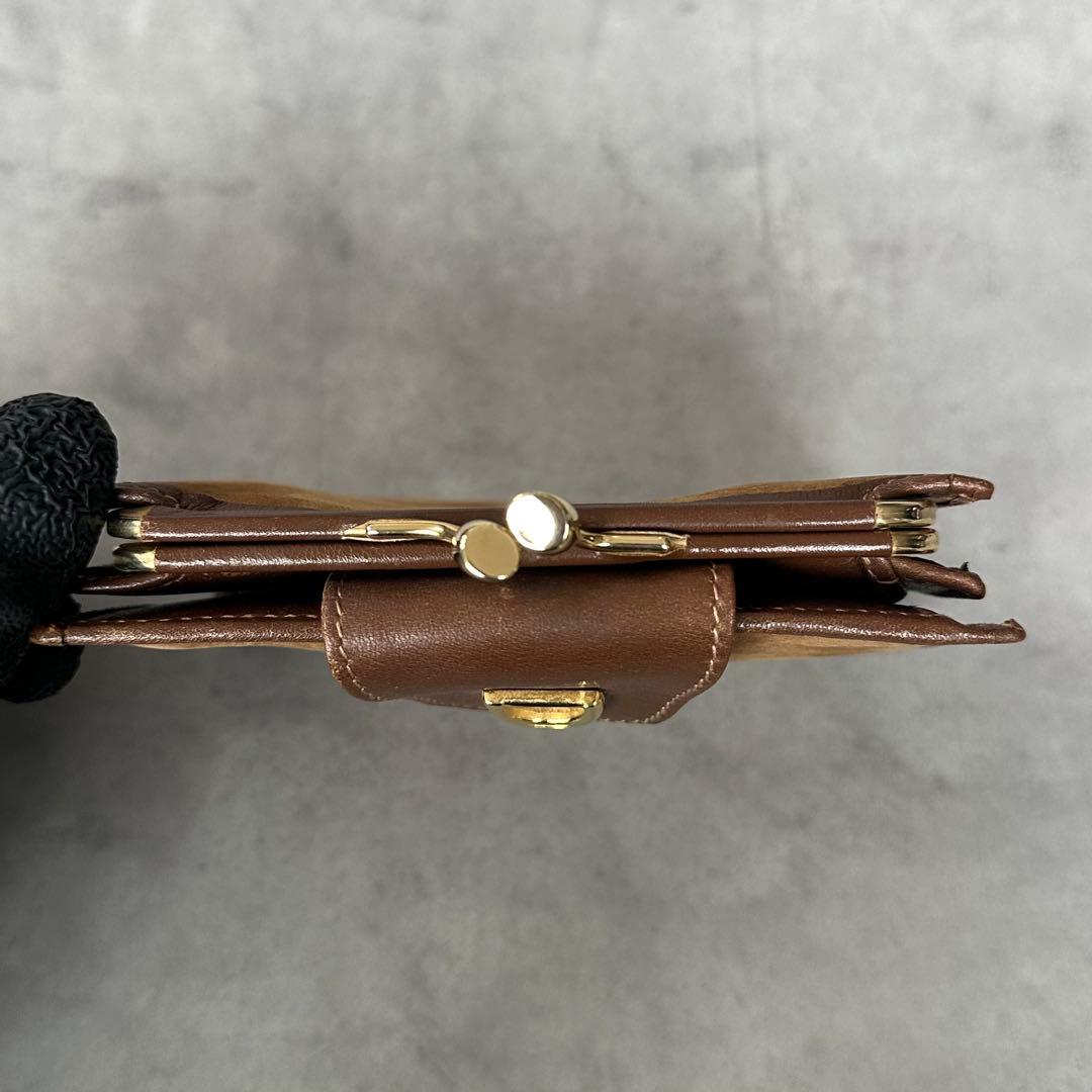 CELINE トリオンフ　がま口　二つ折り財布　ヌバック　キャメル 13