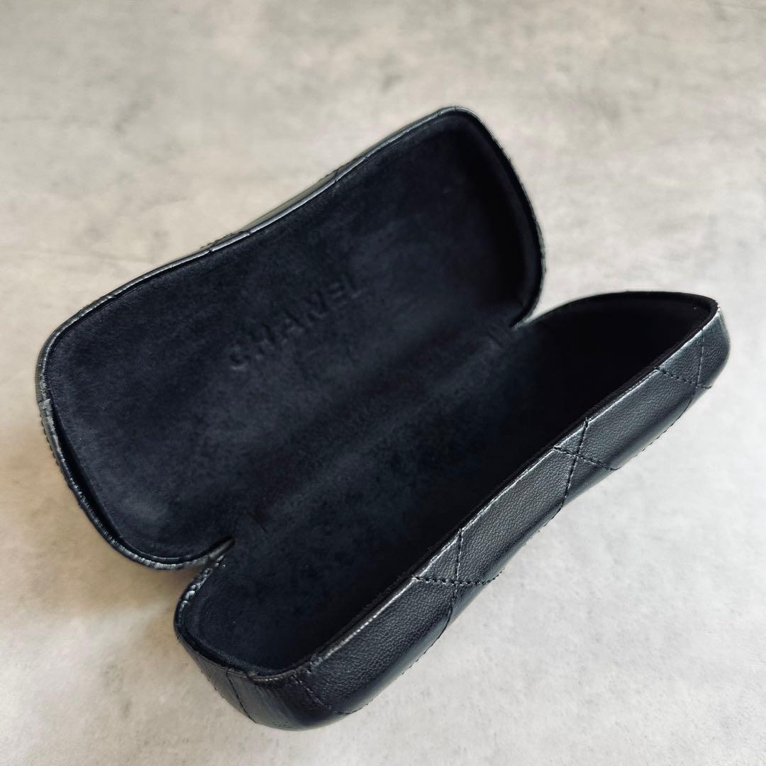 CHANEL ココマーク マトラッセ キルティング メガネケース　① 5