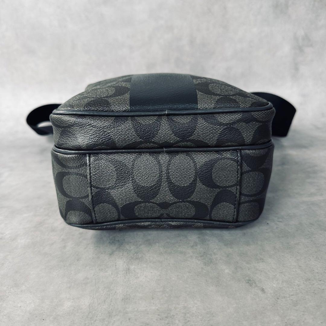 COACH Heritage Striped Flight Bag 7