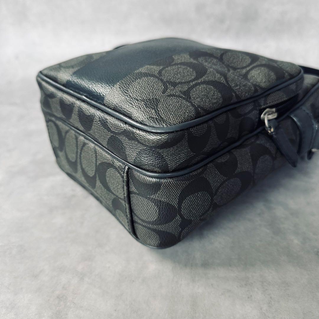 COACH Heritage Striped Flight Bag 9