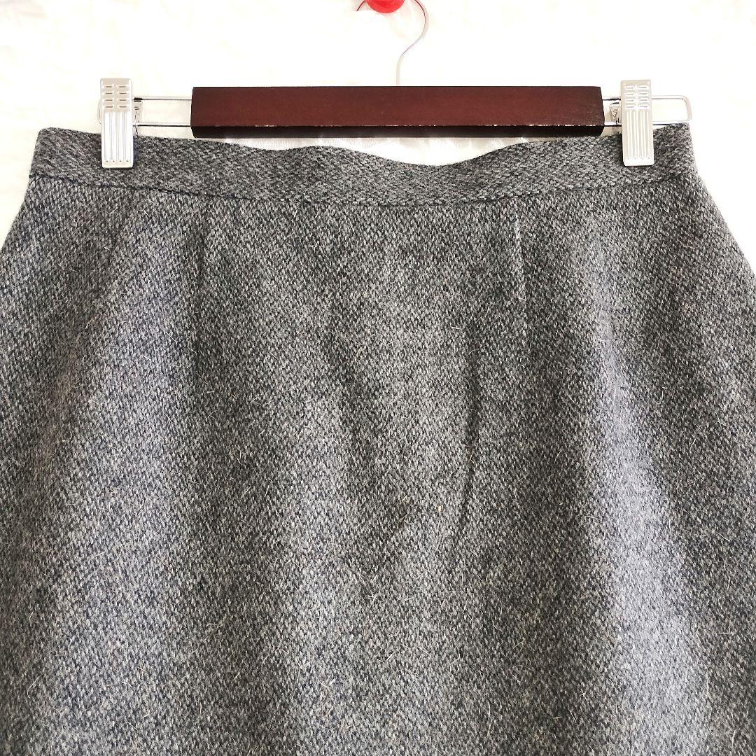 ルイジョーネ グレー ツイード タイトスカート ウエスト72 スリットあり 2