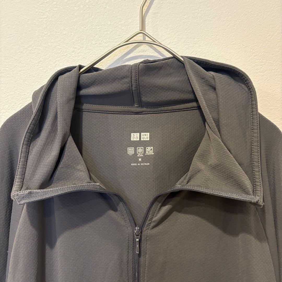 ユニクロ エアリズム パーカー　ストレッチ グレー M 長袖 UVカット 速乾 5
