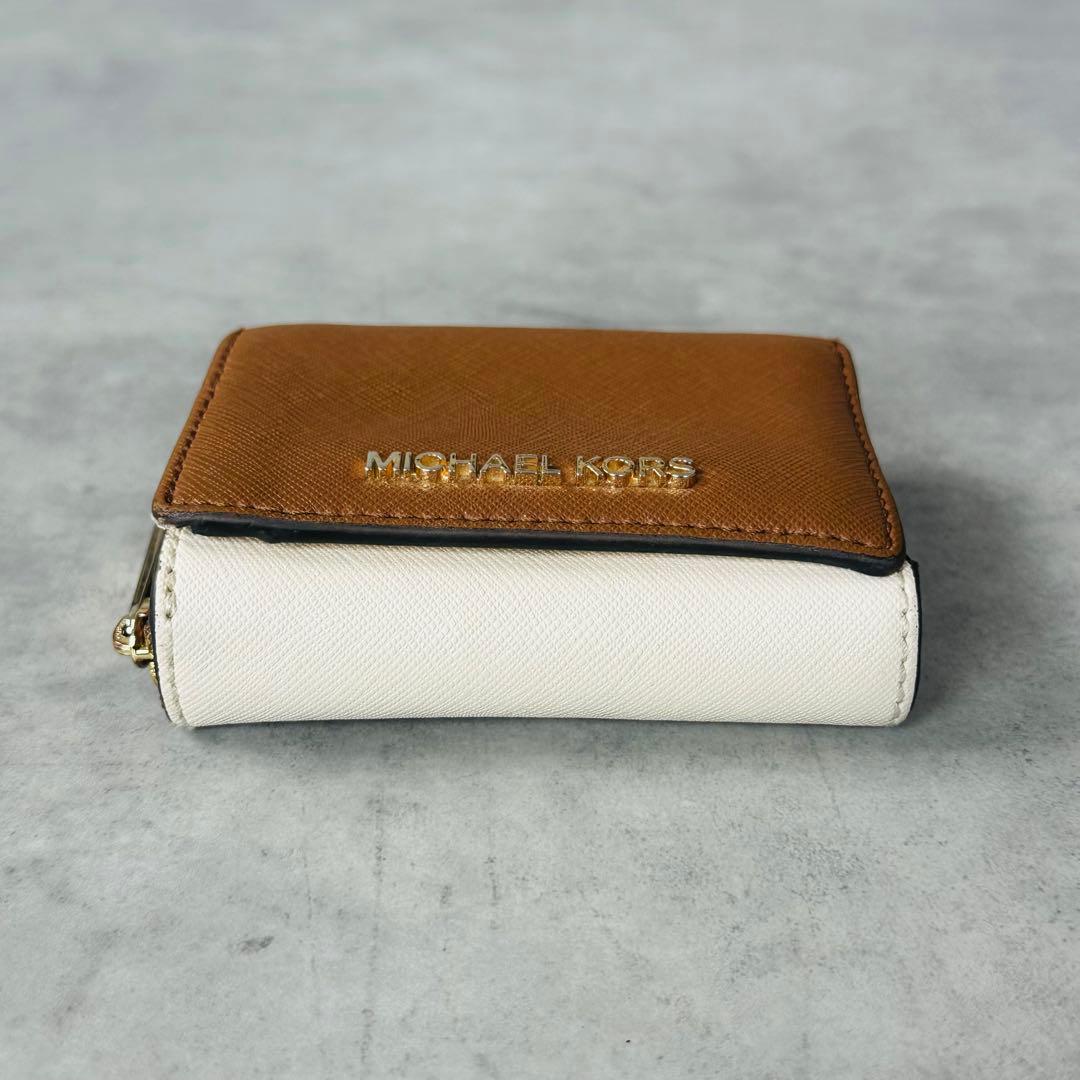 MICHAEL KORS JET SET TRAVEL 三つ折り財布 茶×白 4