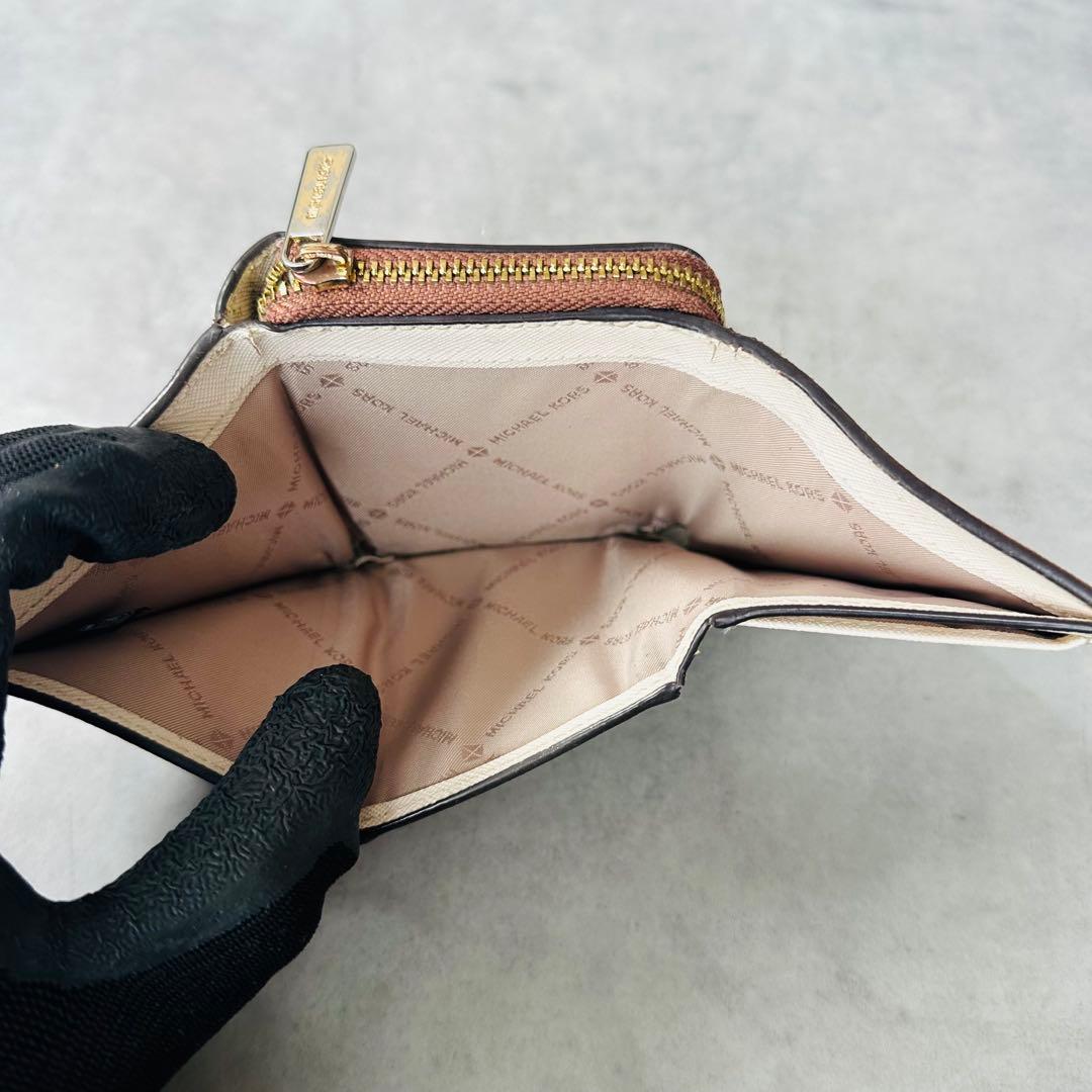 MICHAEL KORS JET SET TRAVEL 三つ折り財布 茶×白 9