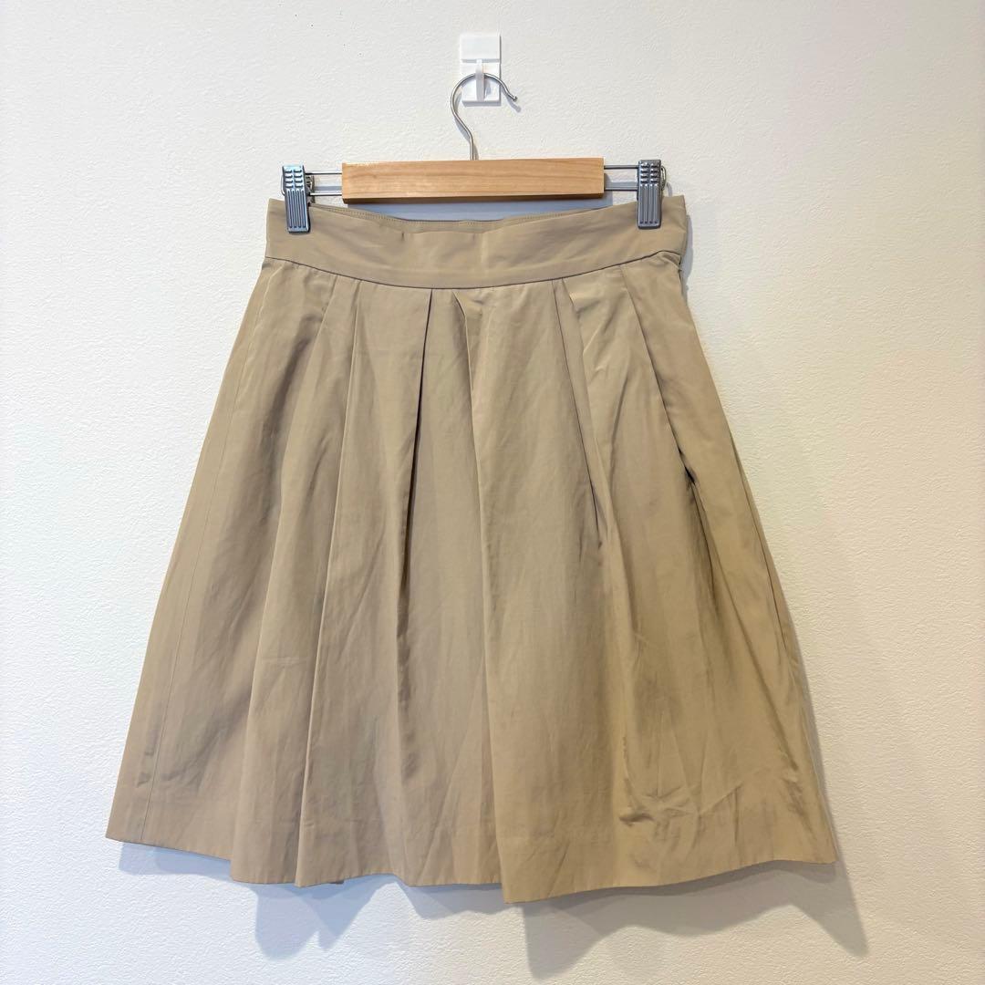 マカフィー フレアスカート ひざ丈 タック　ベージュ 日本製 34 S ブラウン