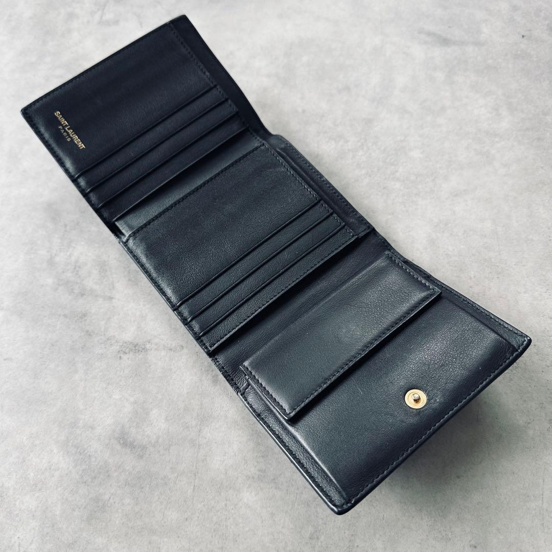 Saint Laurent Paris Yロゴ　レザー　三つ折り財布 10