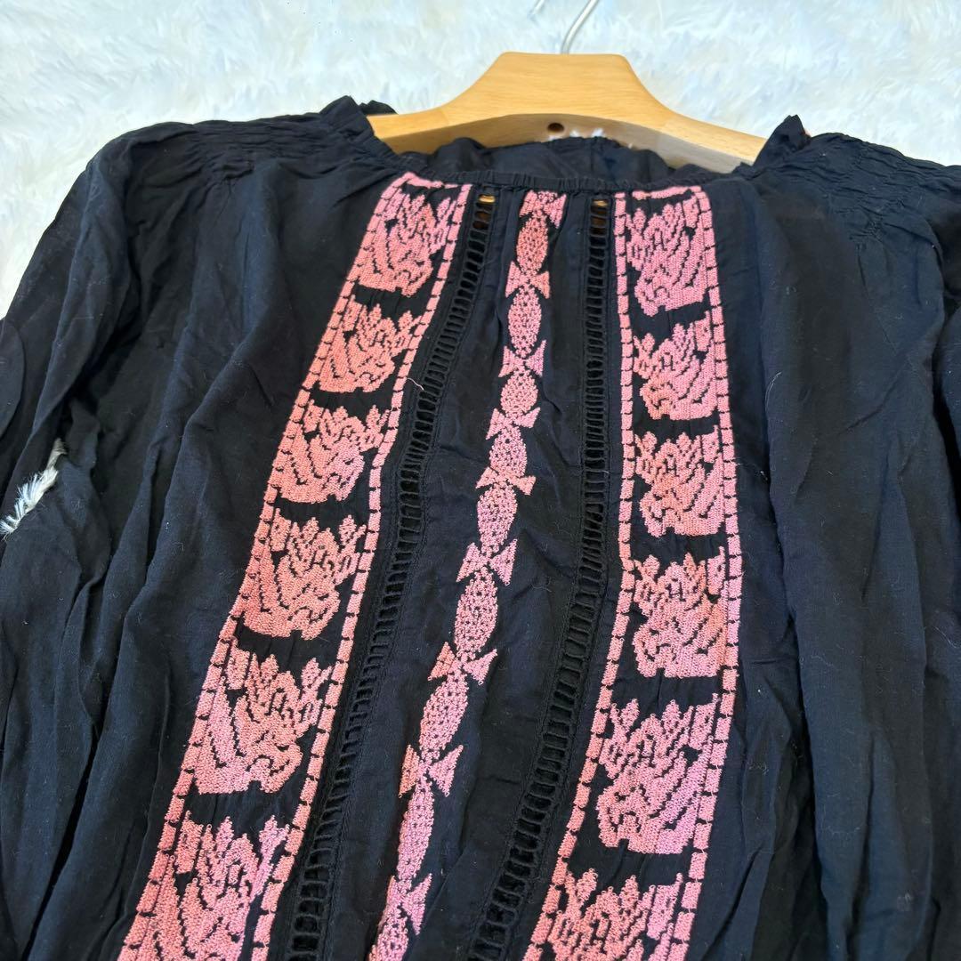 .ミスティック 刺繍 シアーブラウス 透け感 フレア　黒 ブラック　ピンク 5