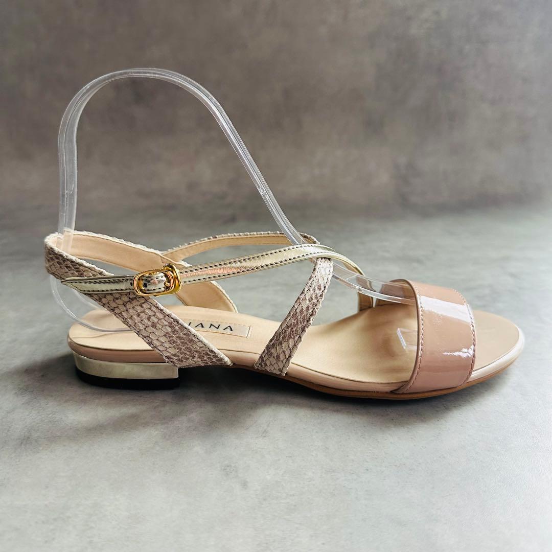 未使用✨DIANA ゴールド＆パイソン　クロスストラップ　フラットサンダル 8