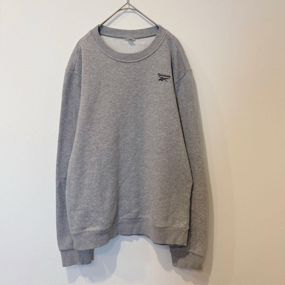 リーボック スウェット トレーナー ロゴ 刺繍 灰色　グレー メンズ　男女着用可