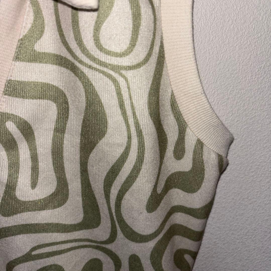 SHEIN 波模様ゼブラ柄ニットベストショート丈 XLd713 7