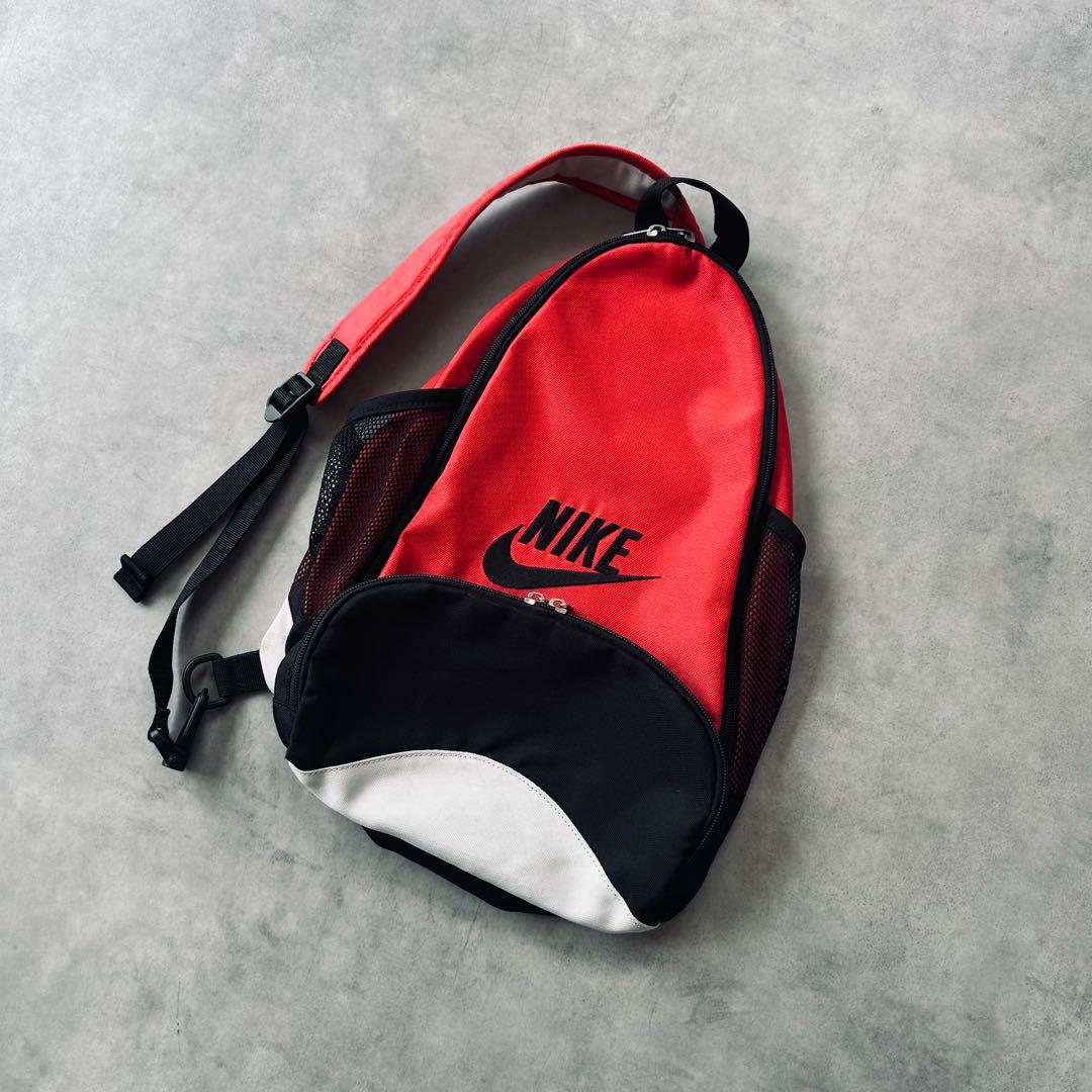 archive NIKE Sling bag Bled 3